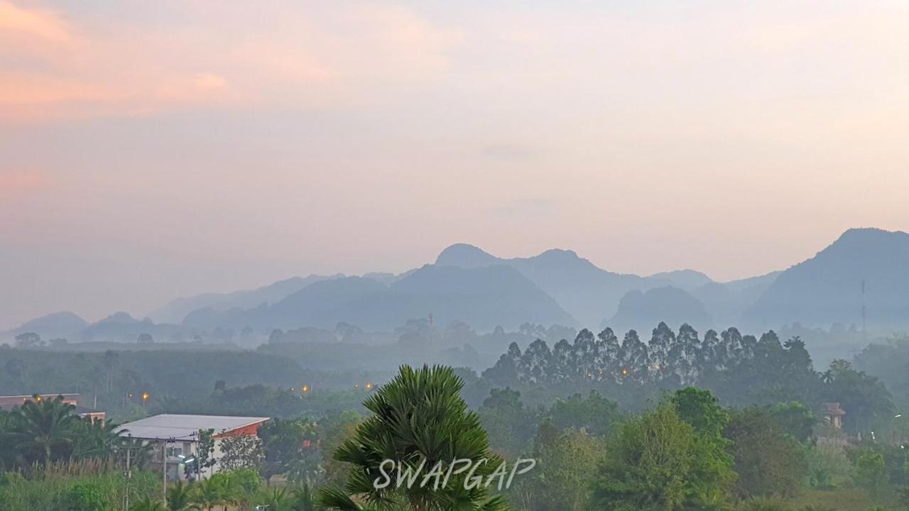 Takhun Mountain View Bed & Breakfast Ban Tha Khun Exterior photo